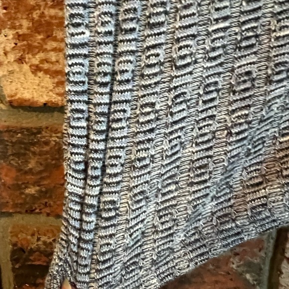 Fitz + Eddie Crop Ruched Sides Shirt XS - Picture 5 of 7